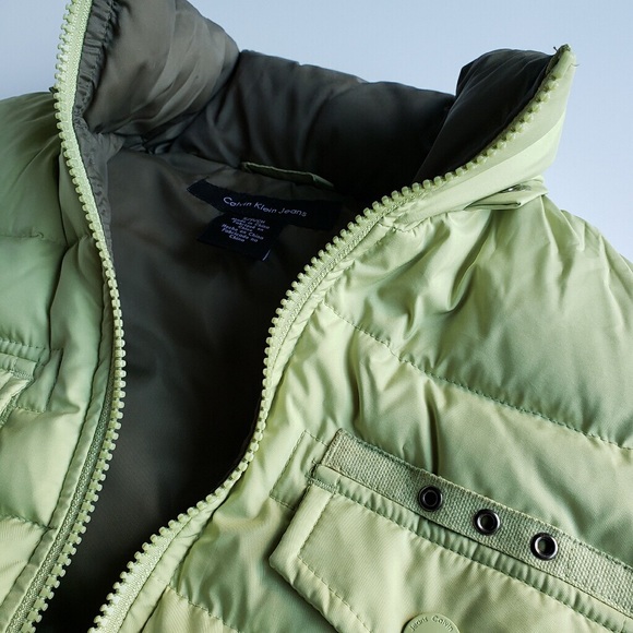 Calvin Klein Hooded Down Puffer Vest - Picture 6 of 7